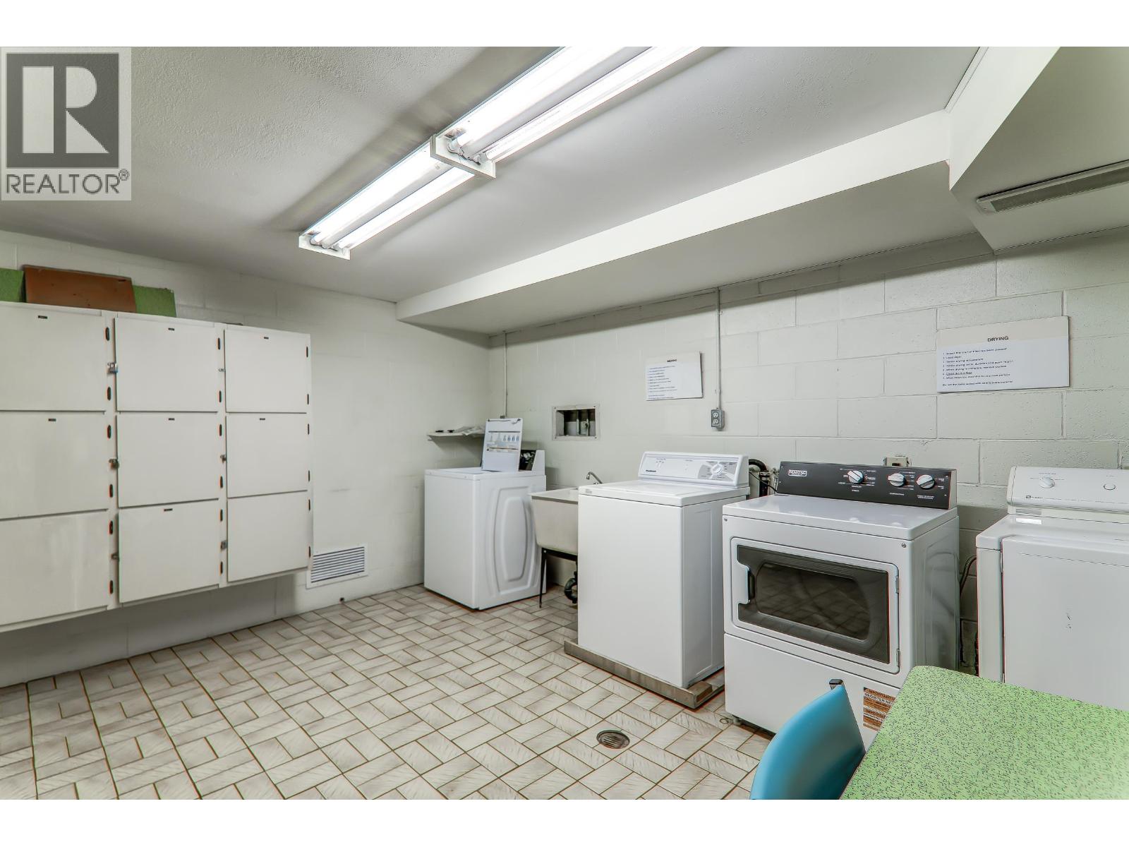 103 327 Ninth Street, New Westminster, British Columbia  V3M 3V8 - Photo 24 - R3102320