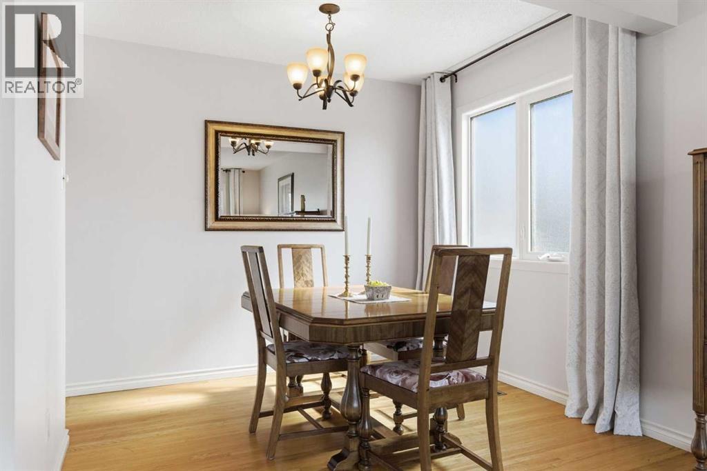 9852 Athens Road Se, Calgary, Alberta  T2J 1B9 - Photo 12 - A2295694