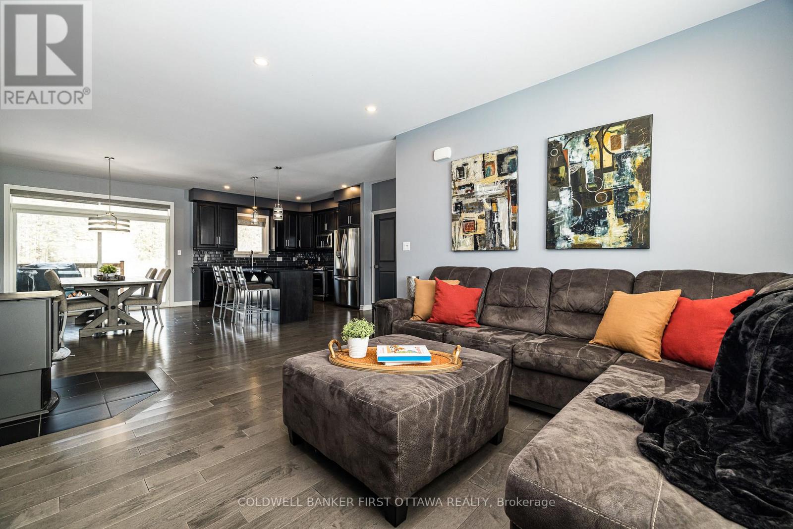 120 Stirling Crescent, North Grenville, Ontario  K0G 1J0 - Photo 9 - X12916266