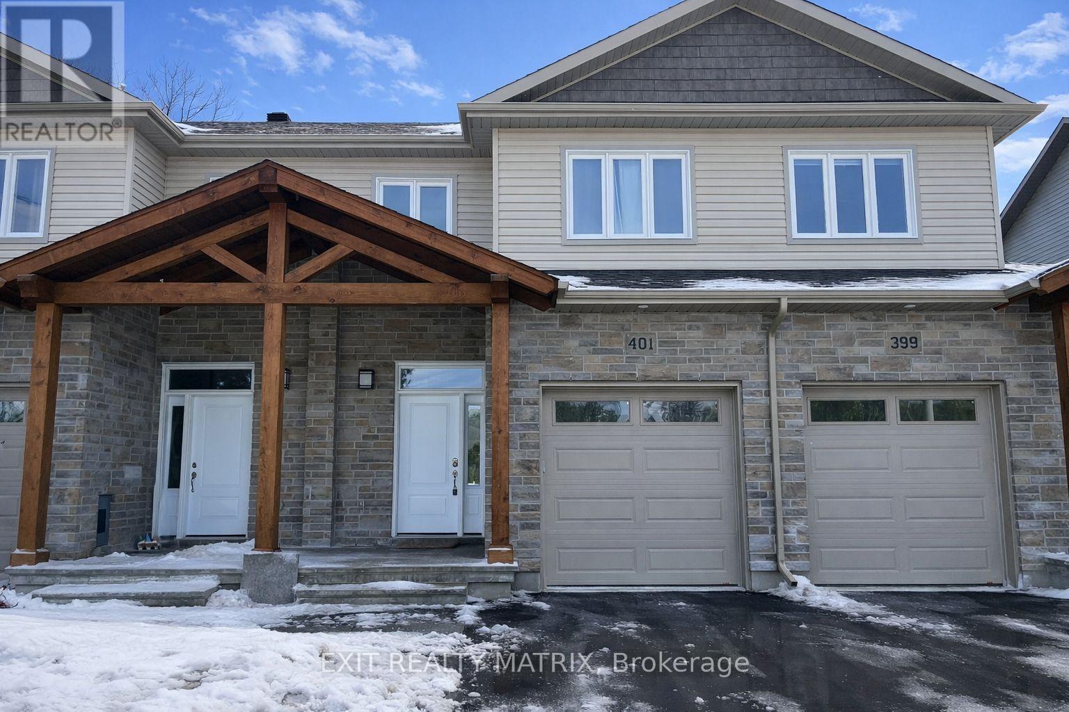 401 VOYAGEUR PLACE, Russell, Ontario