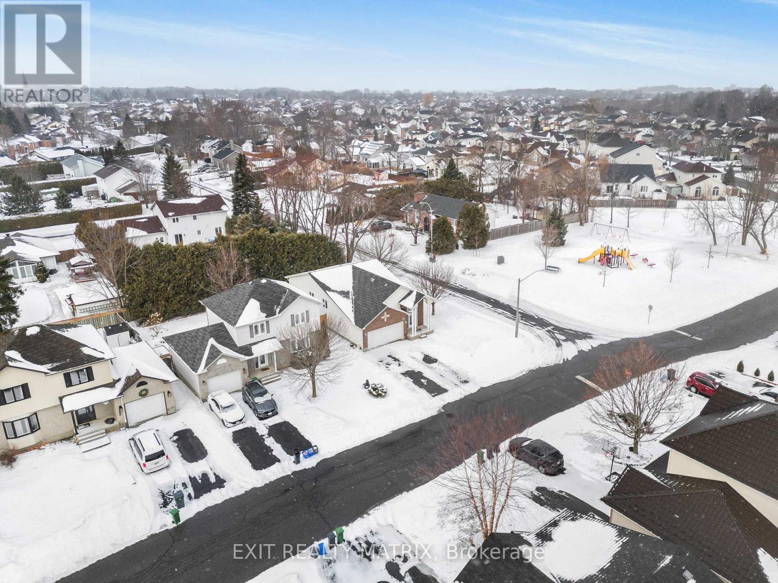 403 Centenaire Street, Russell, Ontario  K0A 1W0 - Photo 30 - X12916304