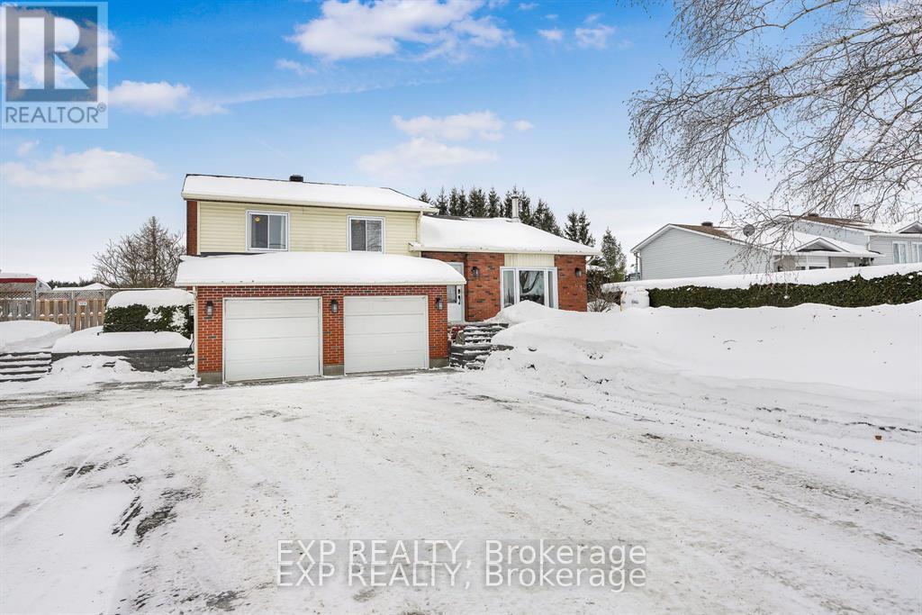 564 DU GOLF ROAD, Clarence-Rockland, Ontario