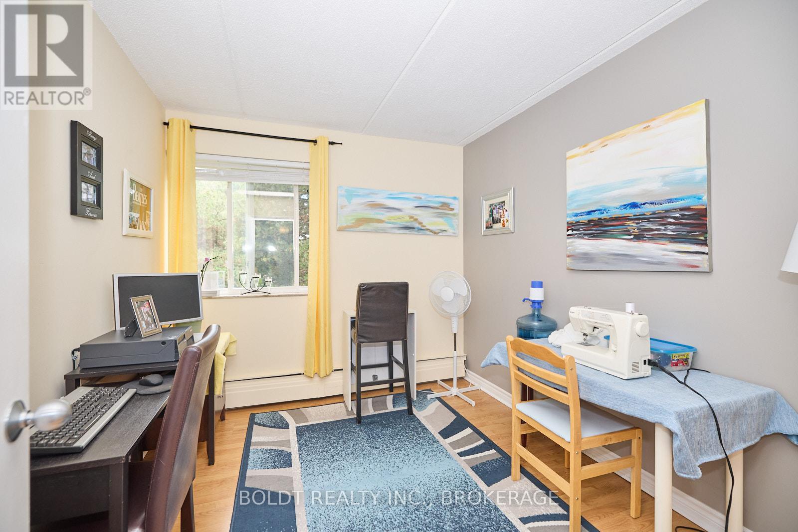 219 - 198 Scott Street, St. Catharines, Ontario  L2N 5T3 - Photo 17 - X12916396