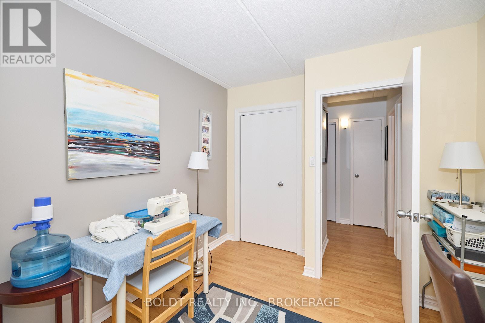 219 - 198 Scott Street, St. Catharines, Ontario  L2N 5T3 - Photo 18 - X12916396