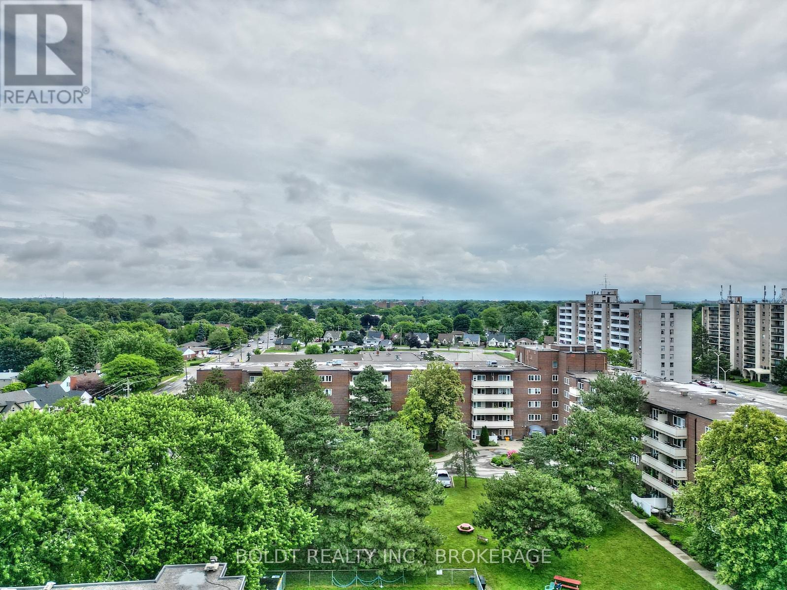 219 - 198 Scott Street, St. Catharines, Ontario  L2N 5T3 - Photo 31 - X12916396