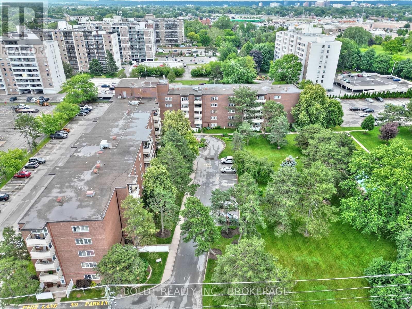 219 - 198 Scott Street, St. Catharines, Ontario  L2N 5T3 - Photo 33 - X12916396