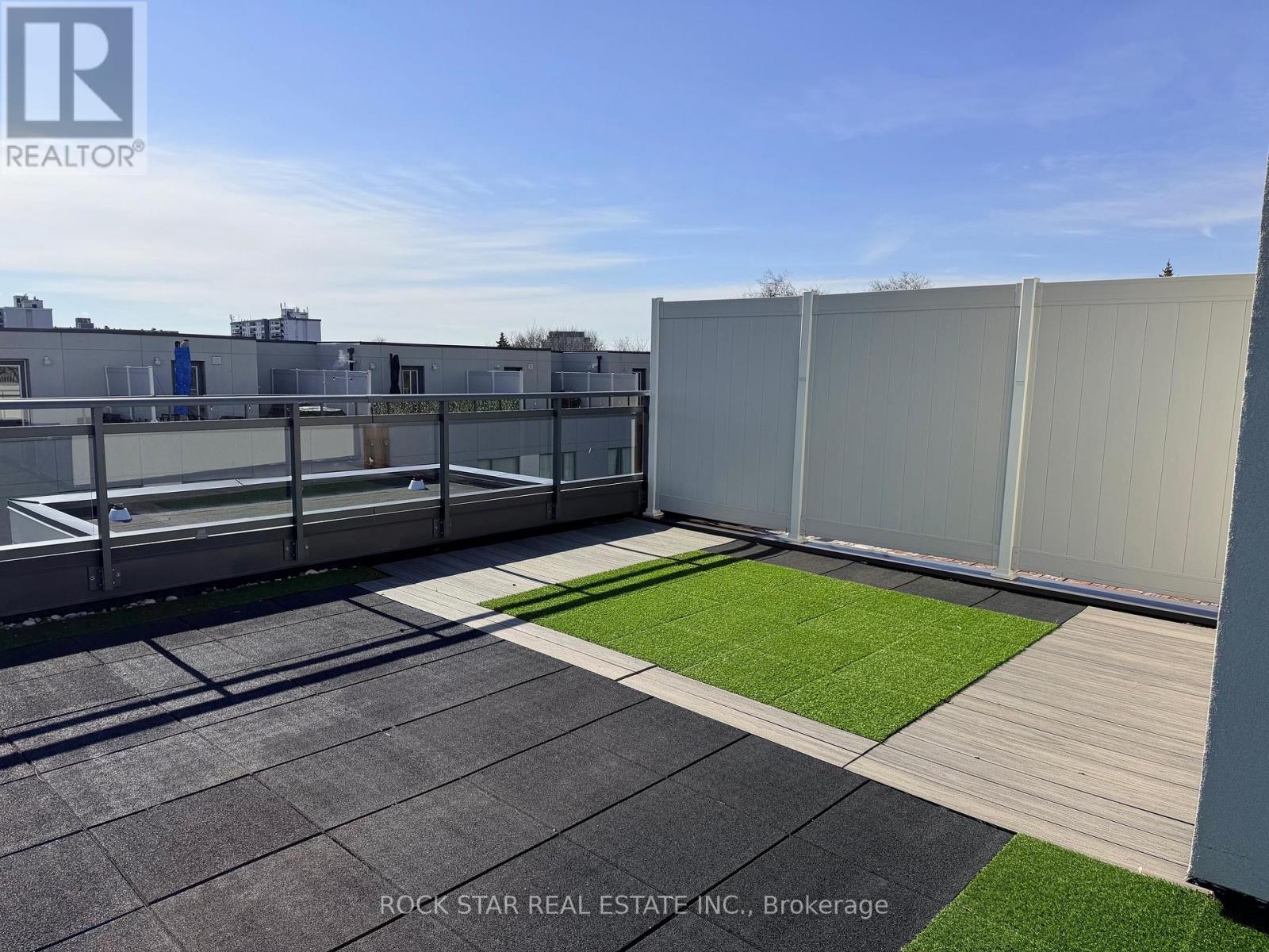 16 - 670 Atwater Avenue, Mississauga, Ontario  L5G 0B6 - Photo 47 - W12757718