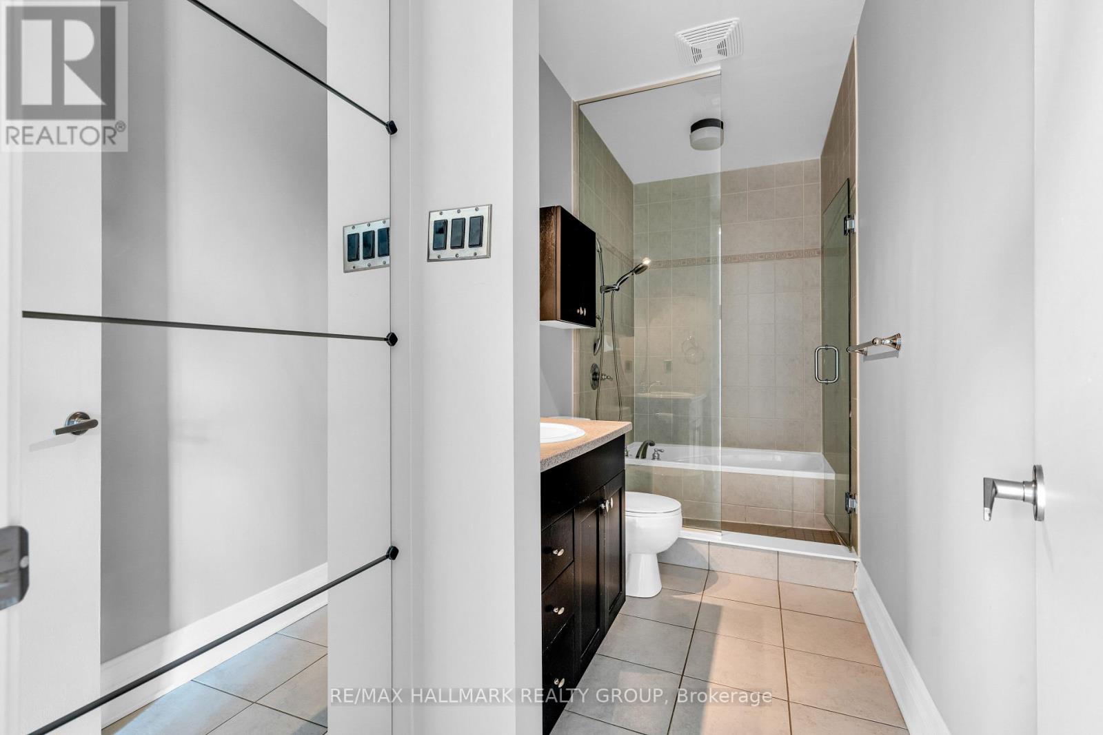 206 - 420 Berkley Avenue, Ottawa, Ontario  K2A 4H5 - Photo 37 - X12915584