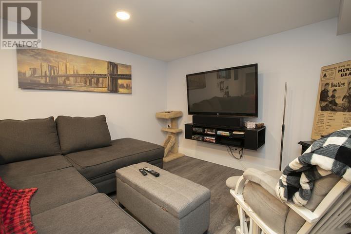 247 Willow Ave, Sault Ste. Marie, Ontario  P6B 5B4 - Photo 40 - SM260446