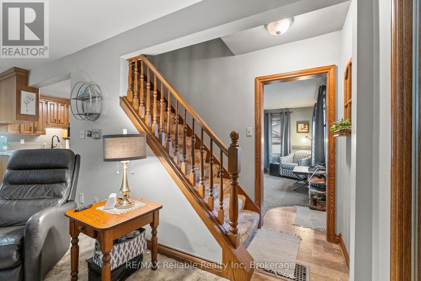 28 Edward Street, Bluewater (Zurich), Ontario  N0M 2T0 - Photo 14 - X12916268