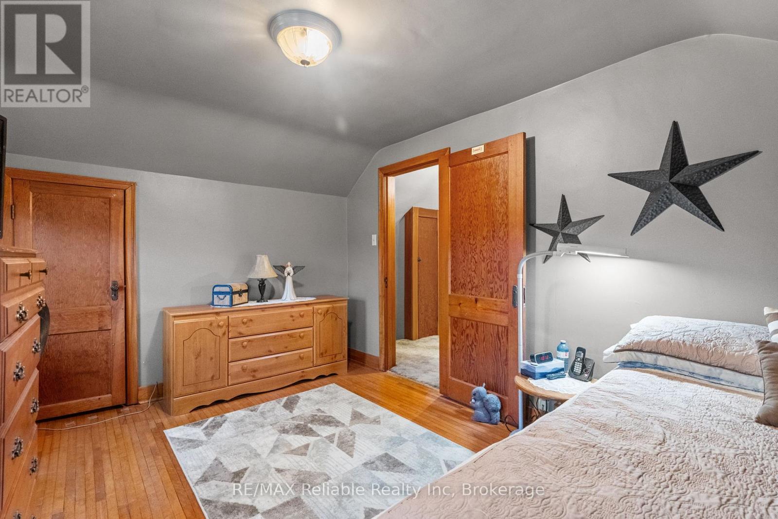 28 Edward Street, Bluewater (Zurich), Ontario  N0M 2T0 - Photo 21 - X12916268