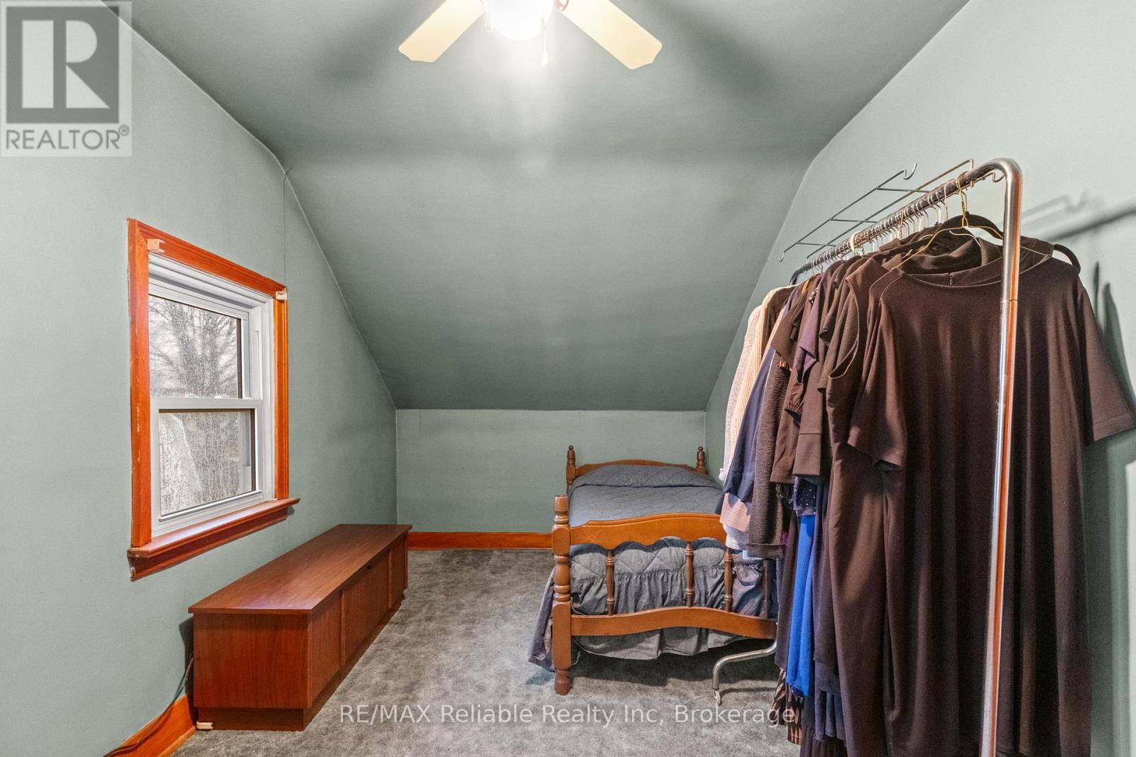 28 Edward Street, Bluewater (Zurich), Ontario  N0M 2T0 - Photo 23 - X12916268