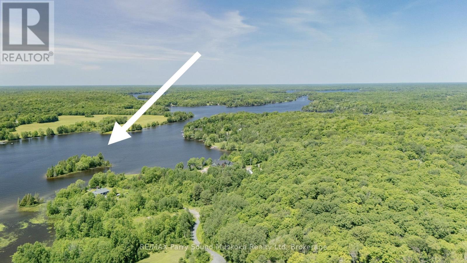 0 Island, Mckellar, Ontario  P0G 1C0 - Photo 1 - X12916332