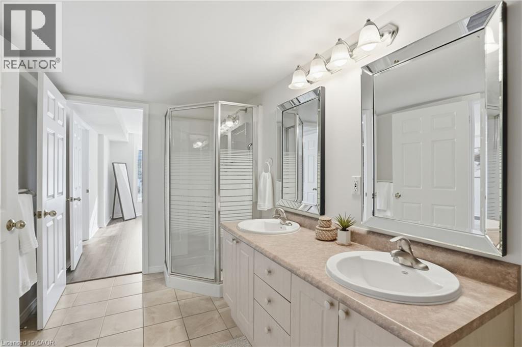 216 Plains Road W Unit# E106, Burlington, Ontario  L7T 4K8 - Photo 22 - 40798960