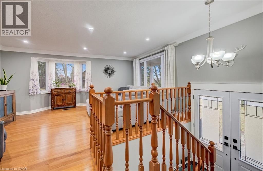 4 Ronald Road, Cambridge, Ontario  N1S 4N1 - Photo 6 - 40813875