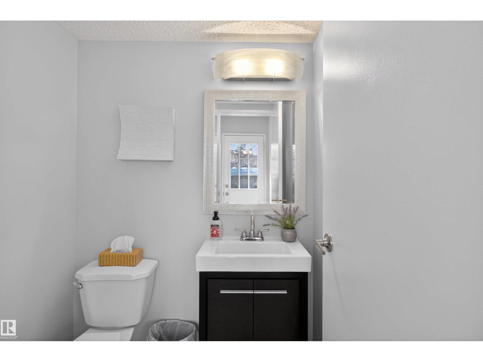 843 Village Dr, Sherwood Park, Alberta  T8A 4H9 - Photo 16 - E4478842