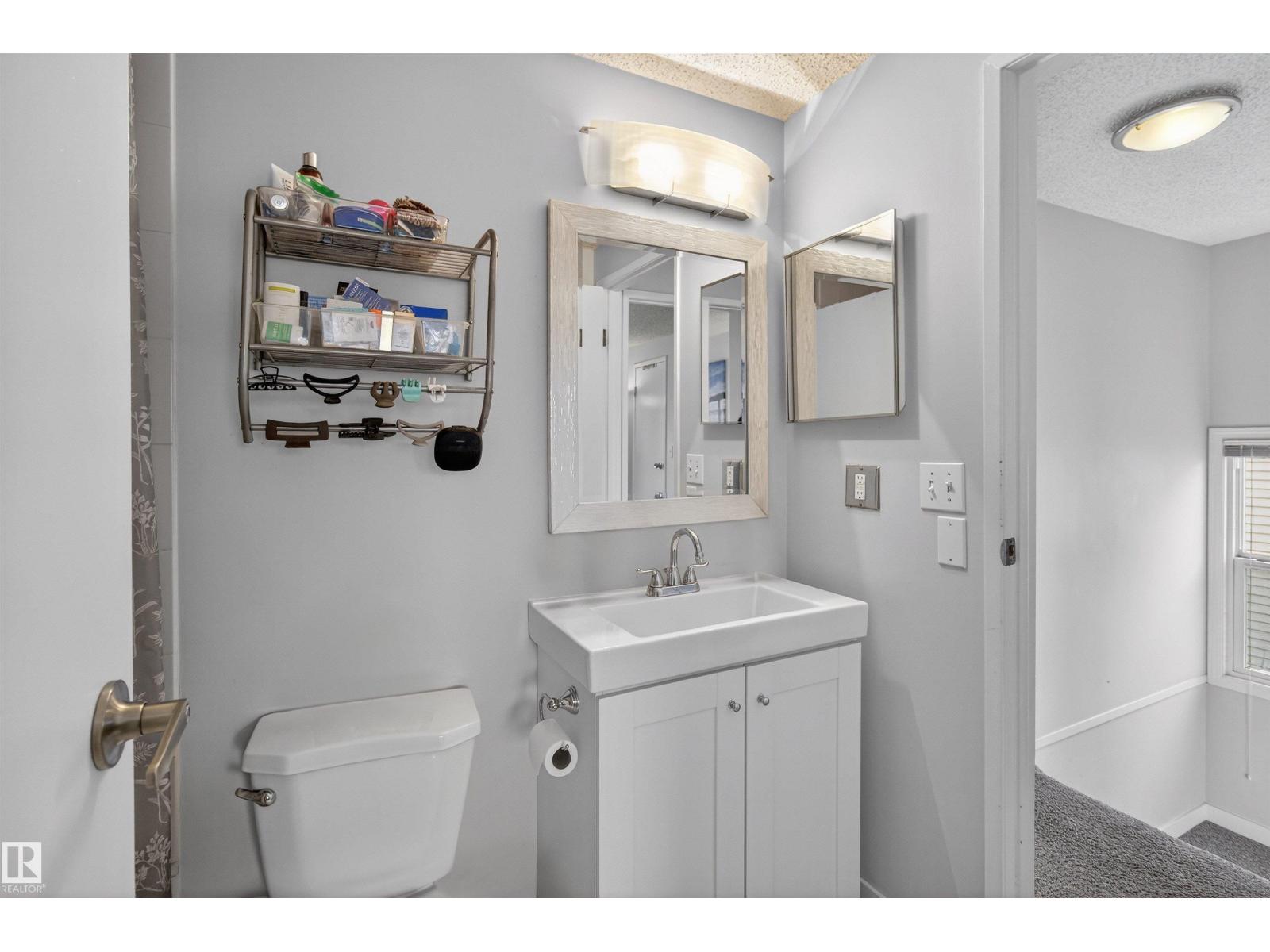 843 Village Dr, Sherwood Park, Alberta  T8A 4H9 - Photo 20 - E4478842