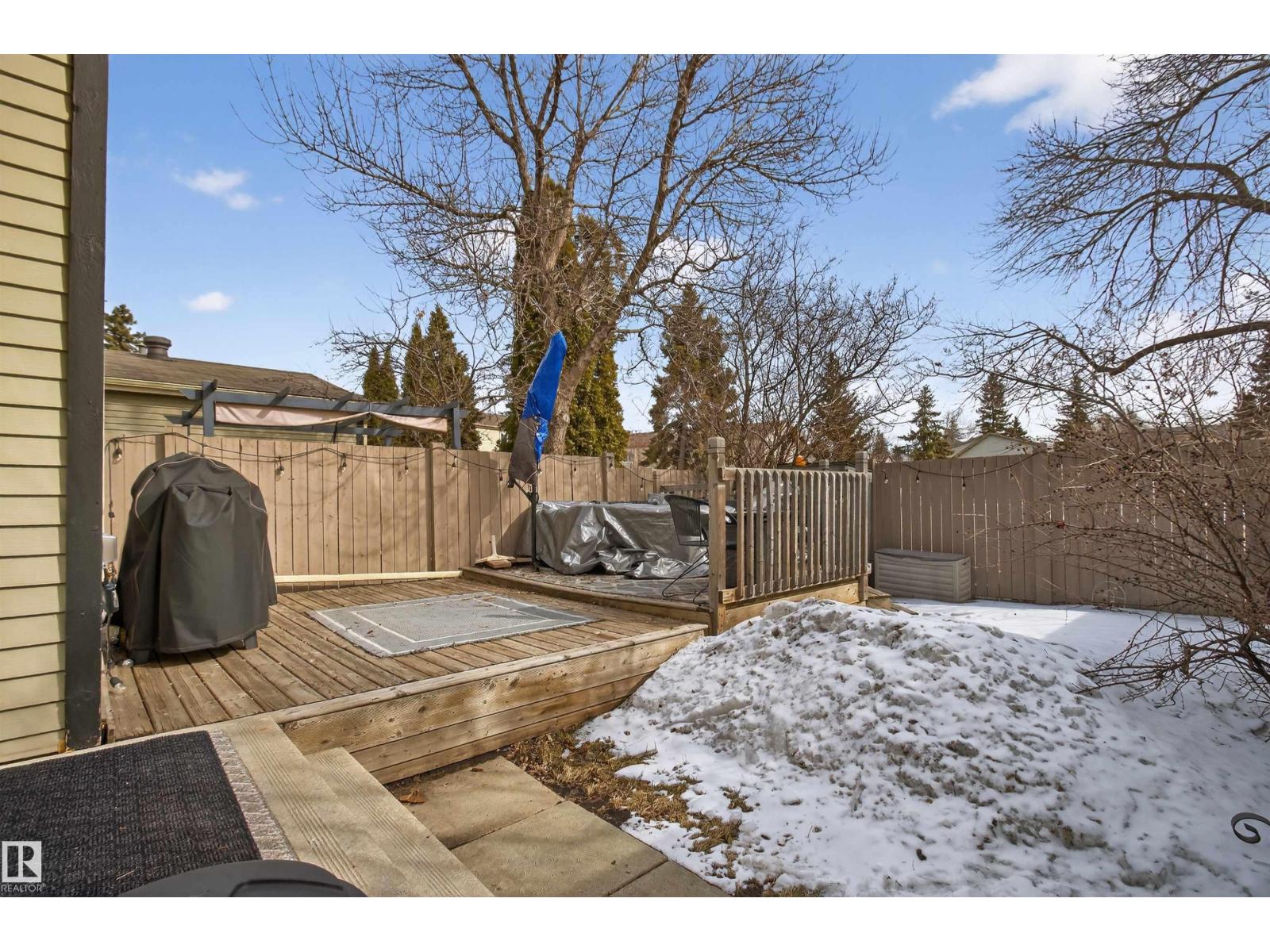 843 Village Dr, Sherwood Park, Alberta  T8A 4H9 - Photo 31 - E4478842