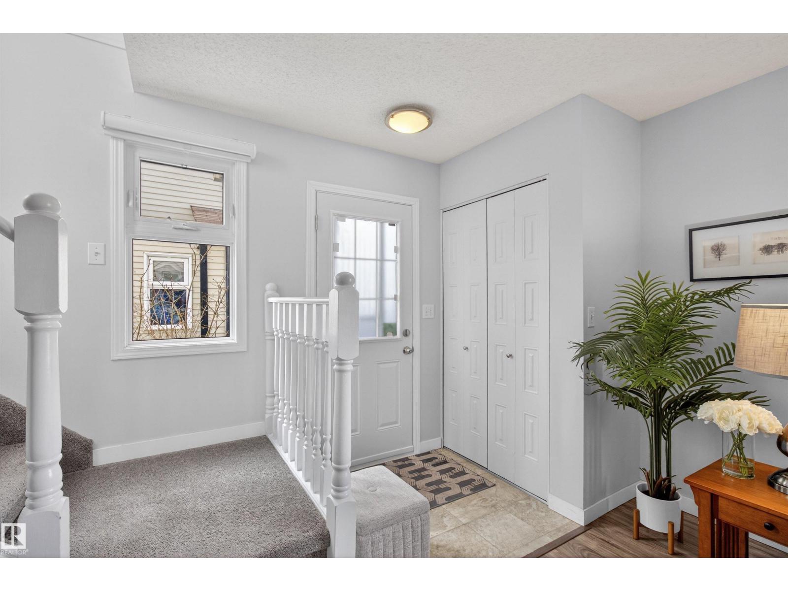 843 Village Dr, Sherwood Park, Alberta  T8A 4H9 - Photo 4 - E4478842