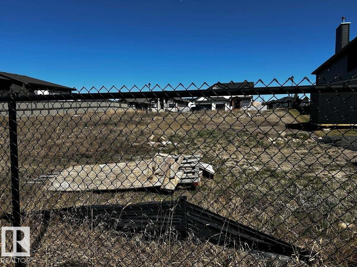 9 Hayfield Gv, Ardrossan, Alberta  T8E 0A8 - Photo 3 - E4478844