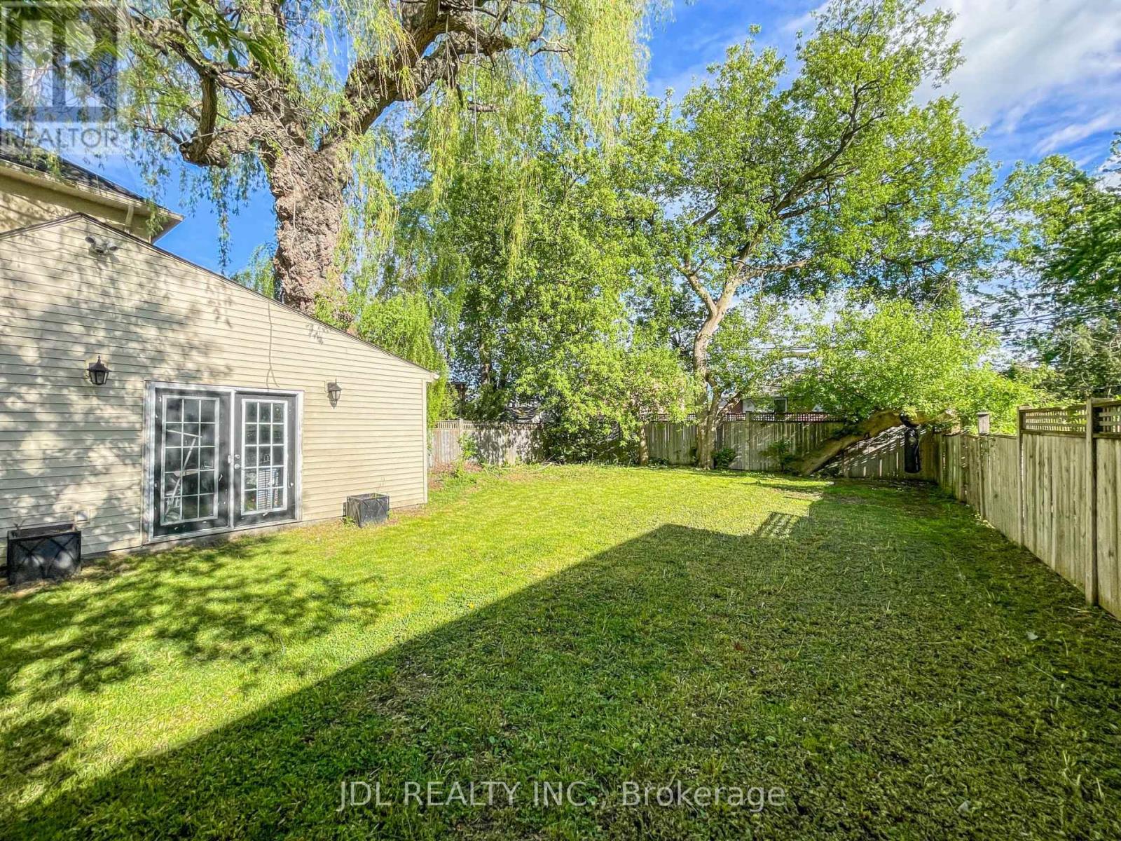 (Upper) - 209 Harlandale Avenue, Toronto, Ontario  M2N 1P6 - Photo 27 - C12916230