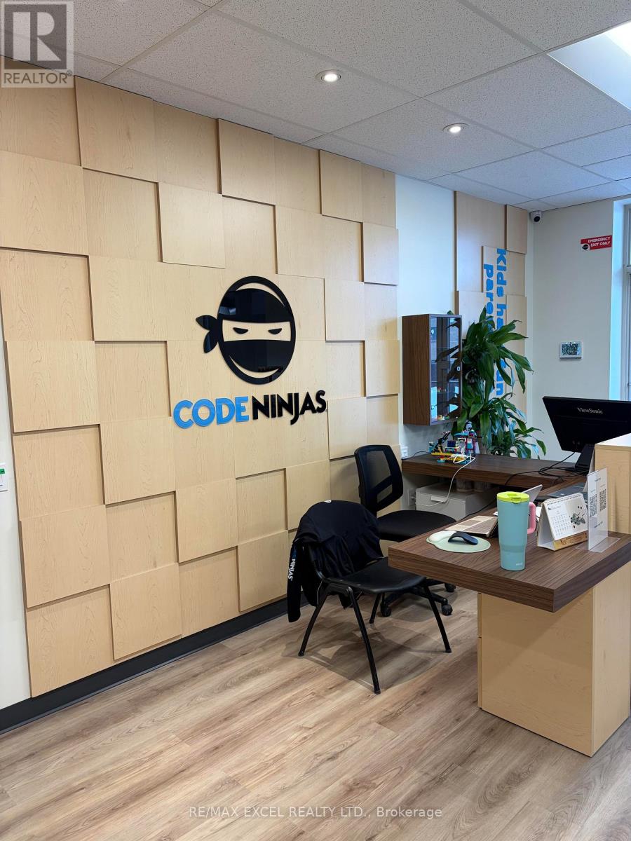 101a - 20 Upjohn Road S, Toronto (Banbury-Don Mills), Ontario  M3B 2V9 - Photo 2 - C12916248