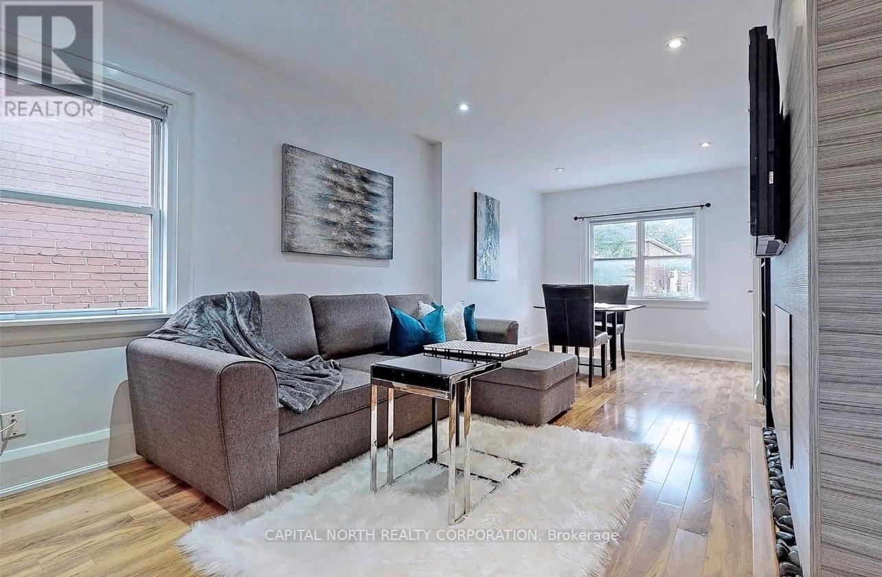 4 Belle Ayre Boulevard, Toronto, Ontario  M4S 2P7 - Photo 4 - C12916318