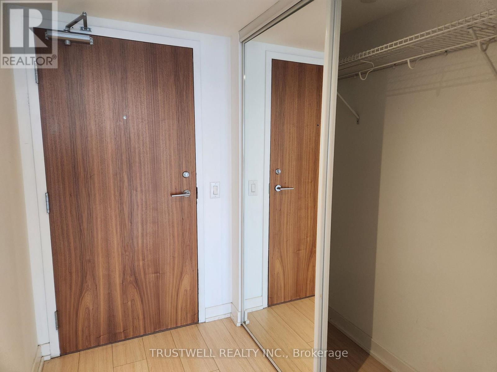 3703 - 85 QUEENS WHARF ROAD, Toronto, Ontario