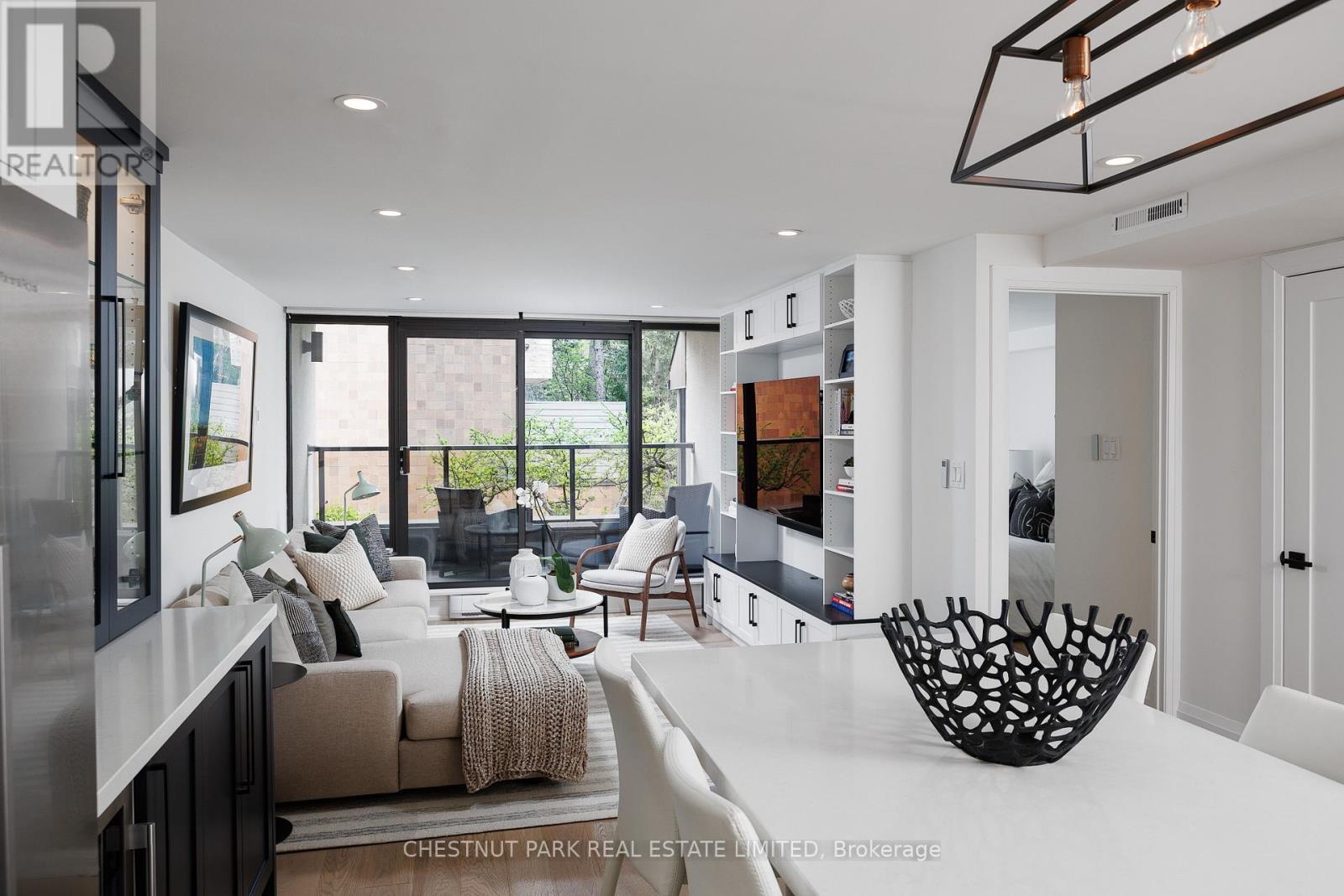 203 - 40 Oaklands Avenue, Toronto, Ontario  M4V 2Z3 - Photo 10 - C12916340