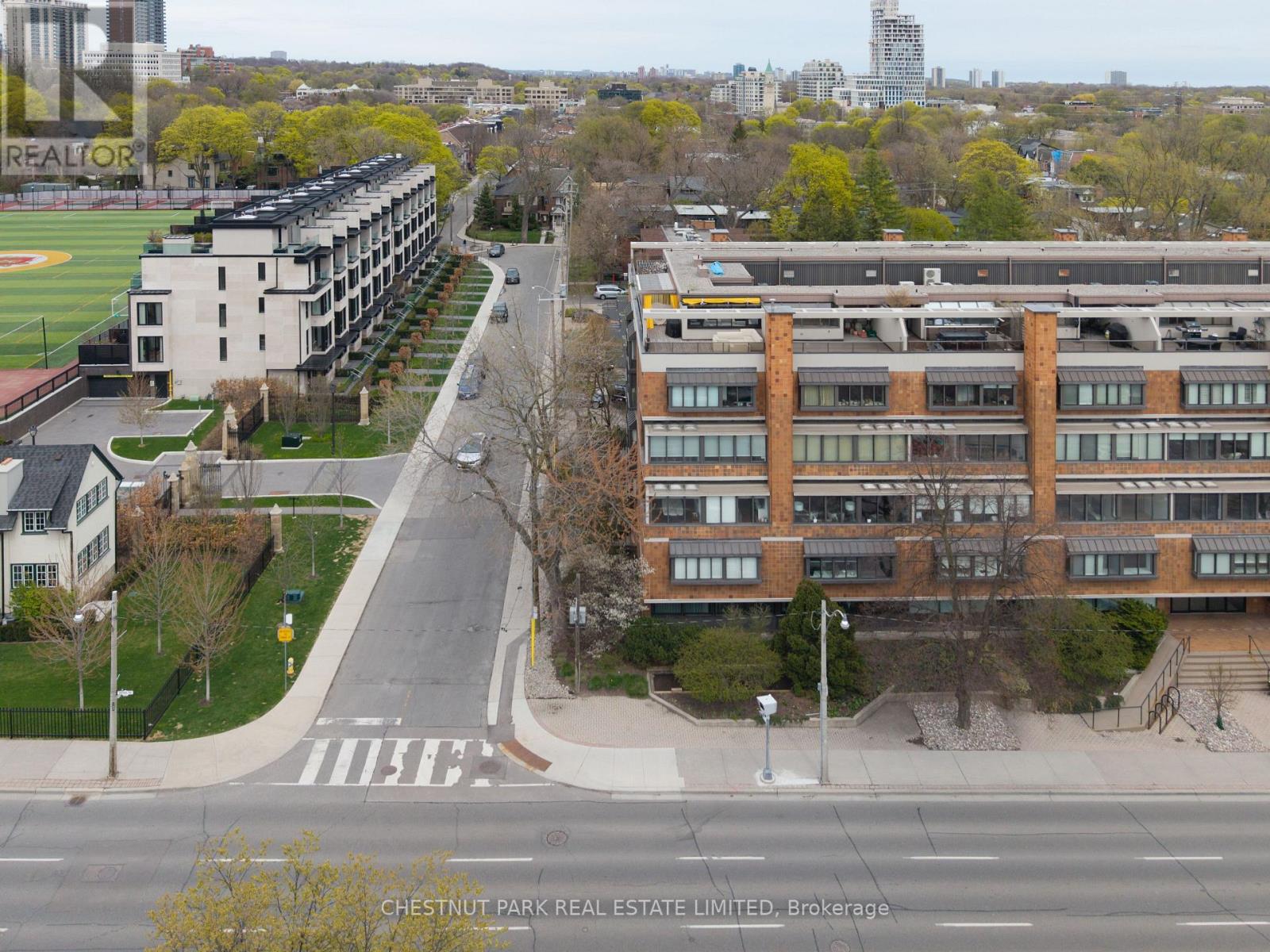 203 - 40 Oaklands Avenue, Toronto, Ontario  M4V 2Z3 - Photo 3 - C12916340