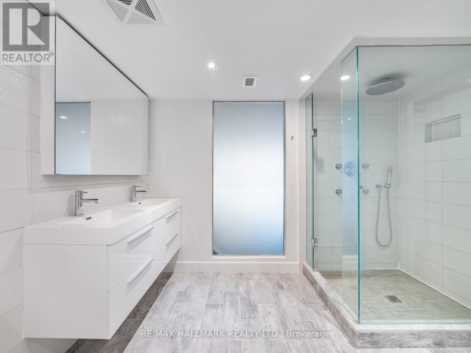 534 - 43 Hanna Avenue, Toronto, Ontario  M6K 1X6 - Photo 28 - C12916354