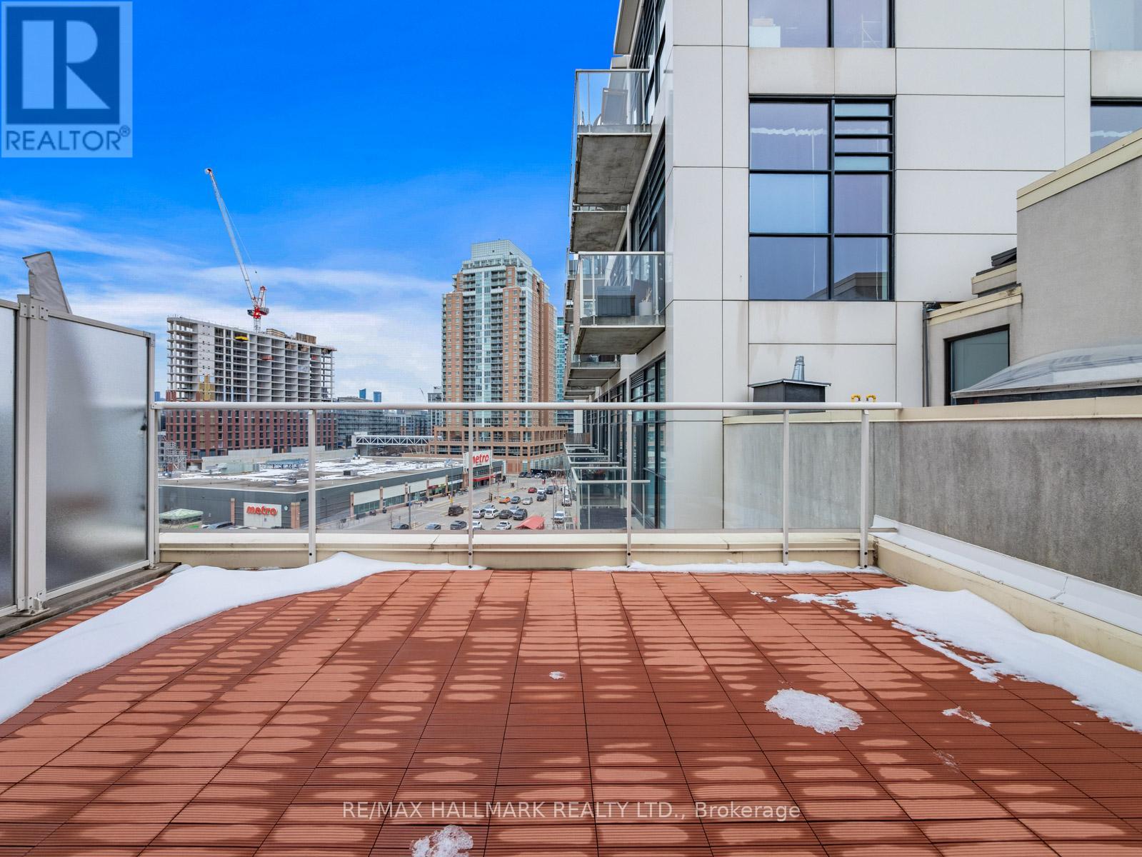 534 - 43 Hanna Avenue, Toronto, Ontario  M6K 1X6 - Photo 32 - C12916354