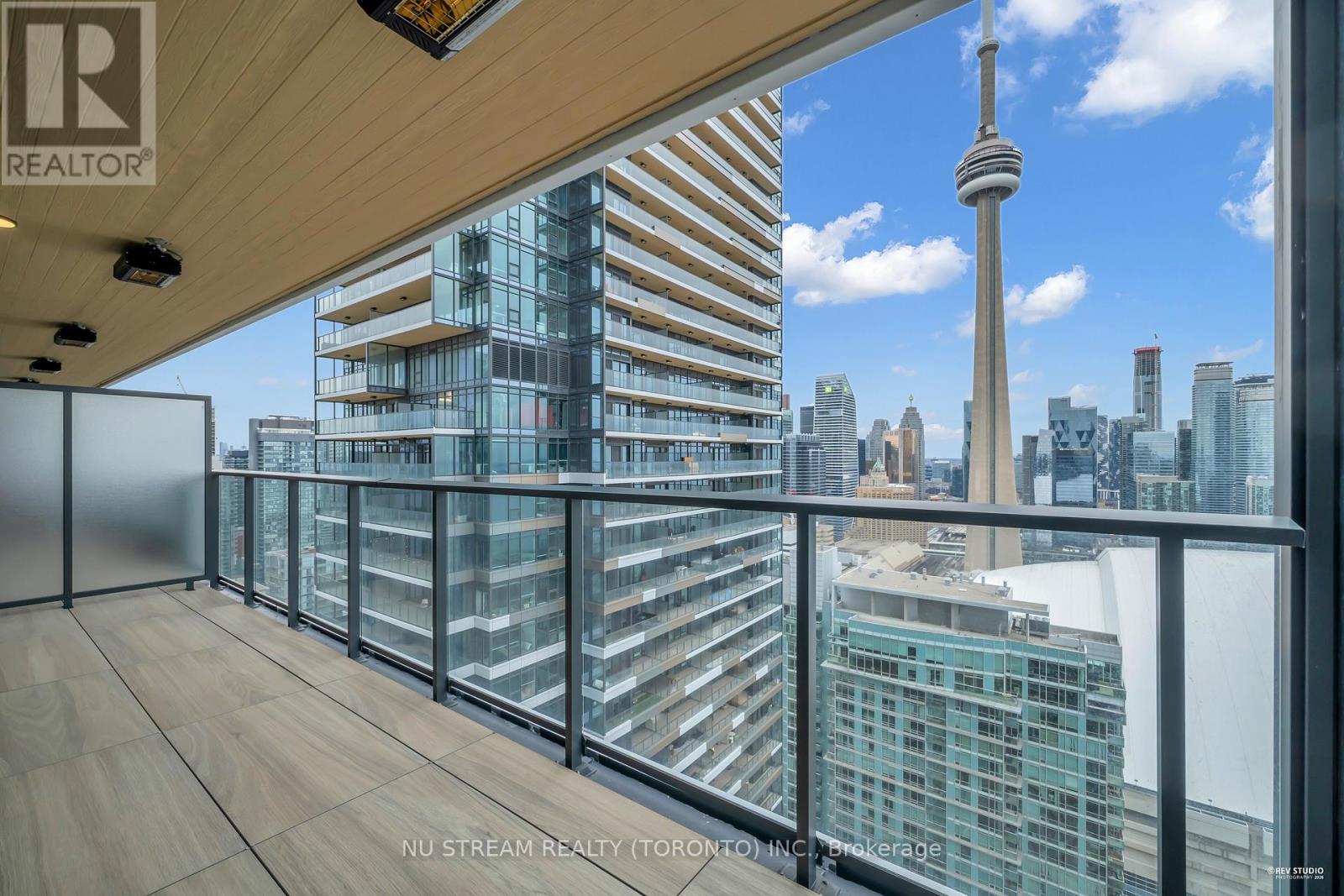 4609 - 3 Concord Cityplace Way, Toronto, Ontario  M5V 0X4 - Photo 19 - C12916380