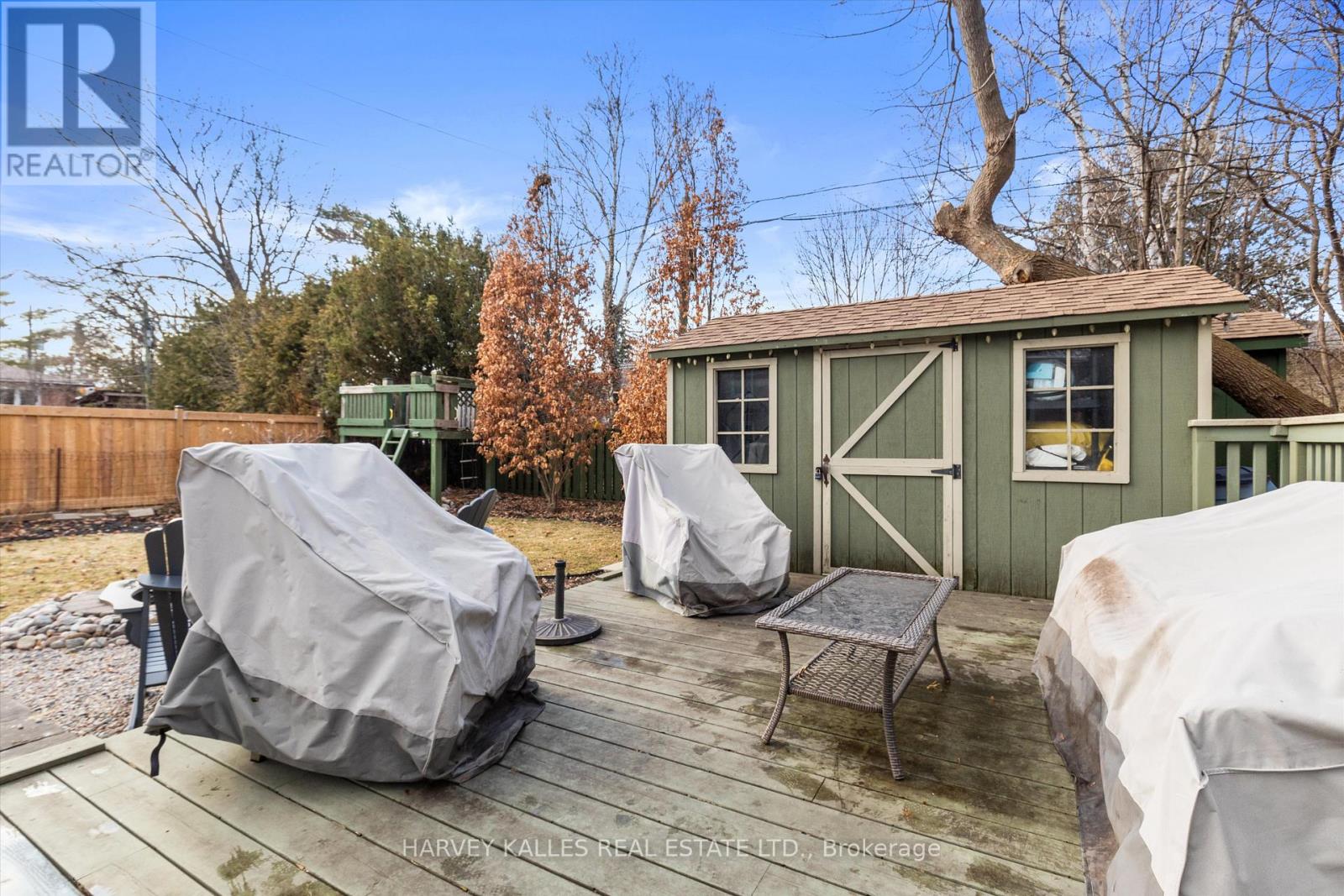 134 Santa Barbara Road, Toronto, Ontario  M2N 2C5 - Photo 33 - C12916408