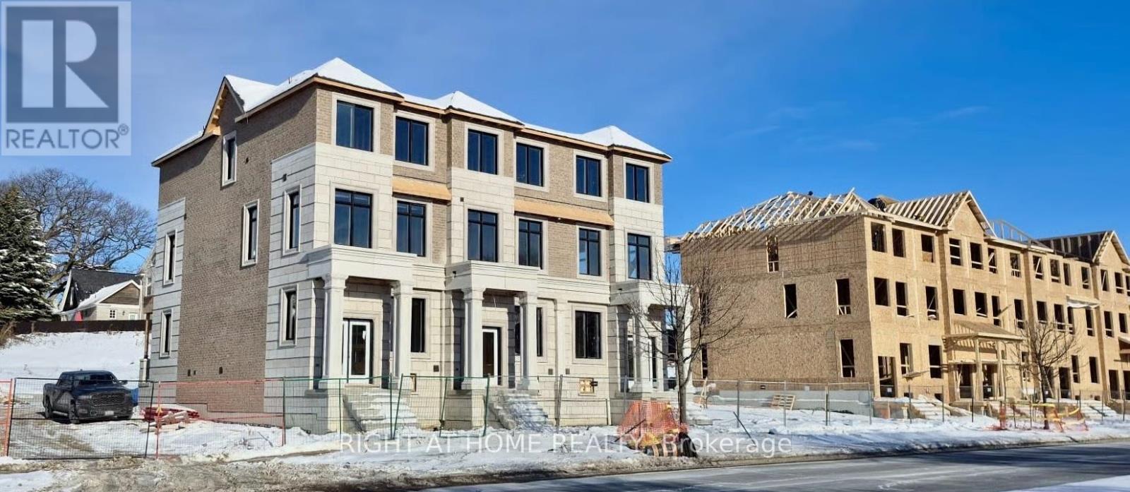 45 RUBY WAY, Whitby, Ontario