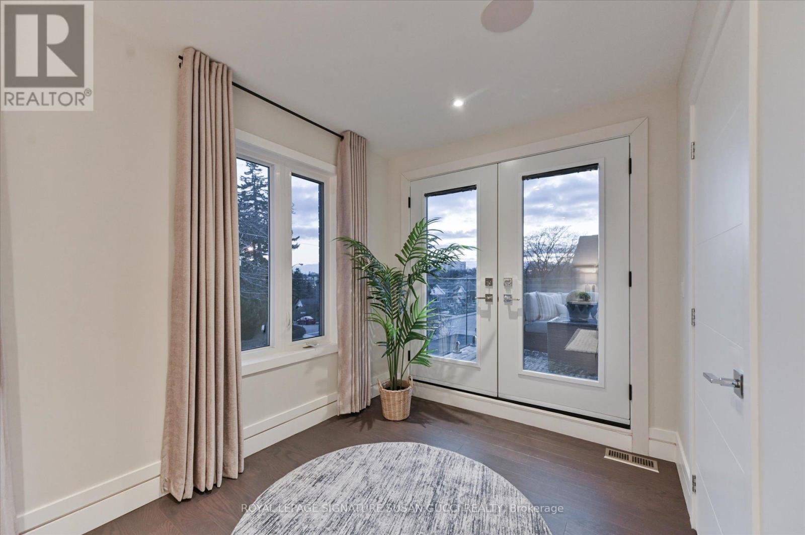 18 Ferris Road, Toronto, Ontario  M4B 1G1 - Photo 22 - E12916244