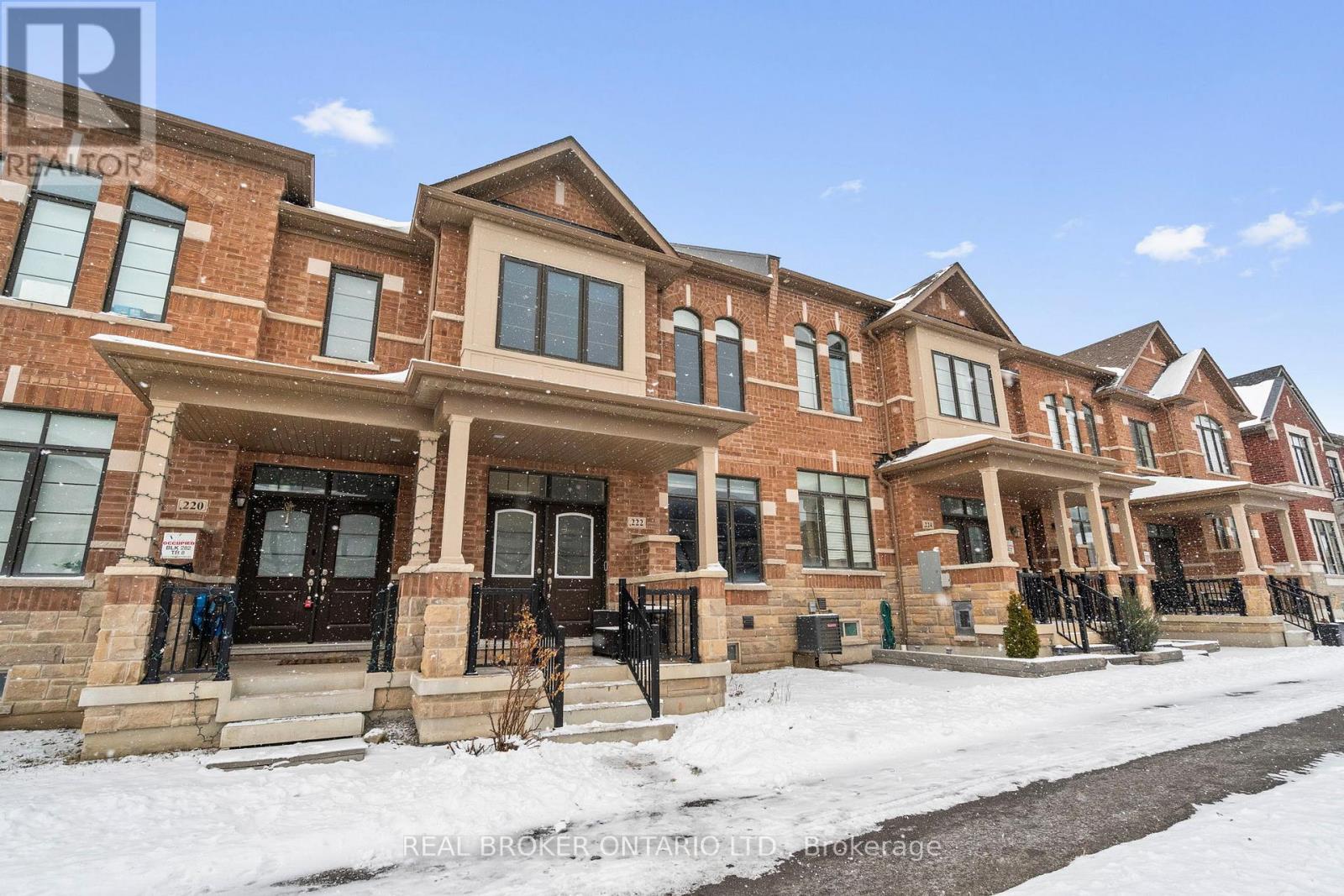 222 Coronation Road, Whitby, Ontario  L1P 0H7 - Photo 3 - E12916270