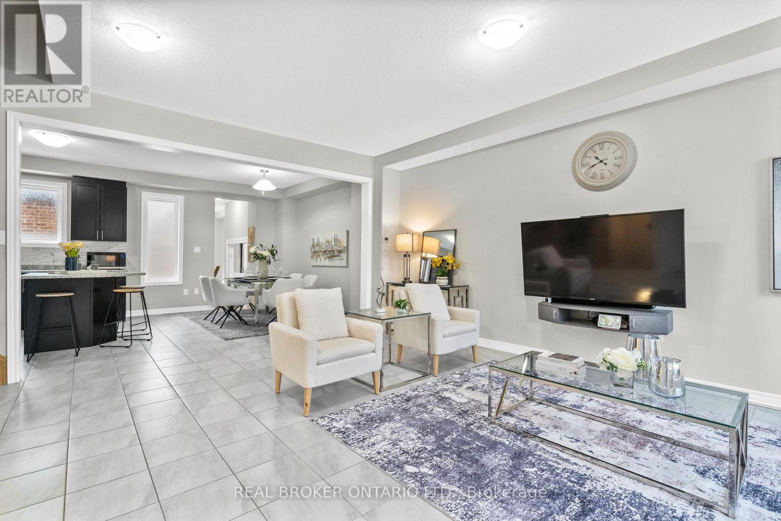 222 Coronation Road, Whitby, Ontario  L1P 0H7 - Photo 7 - E12916270