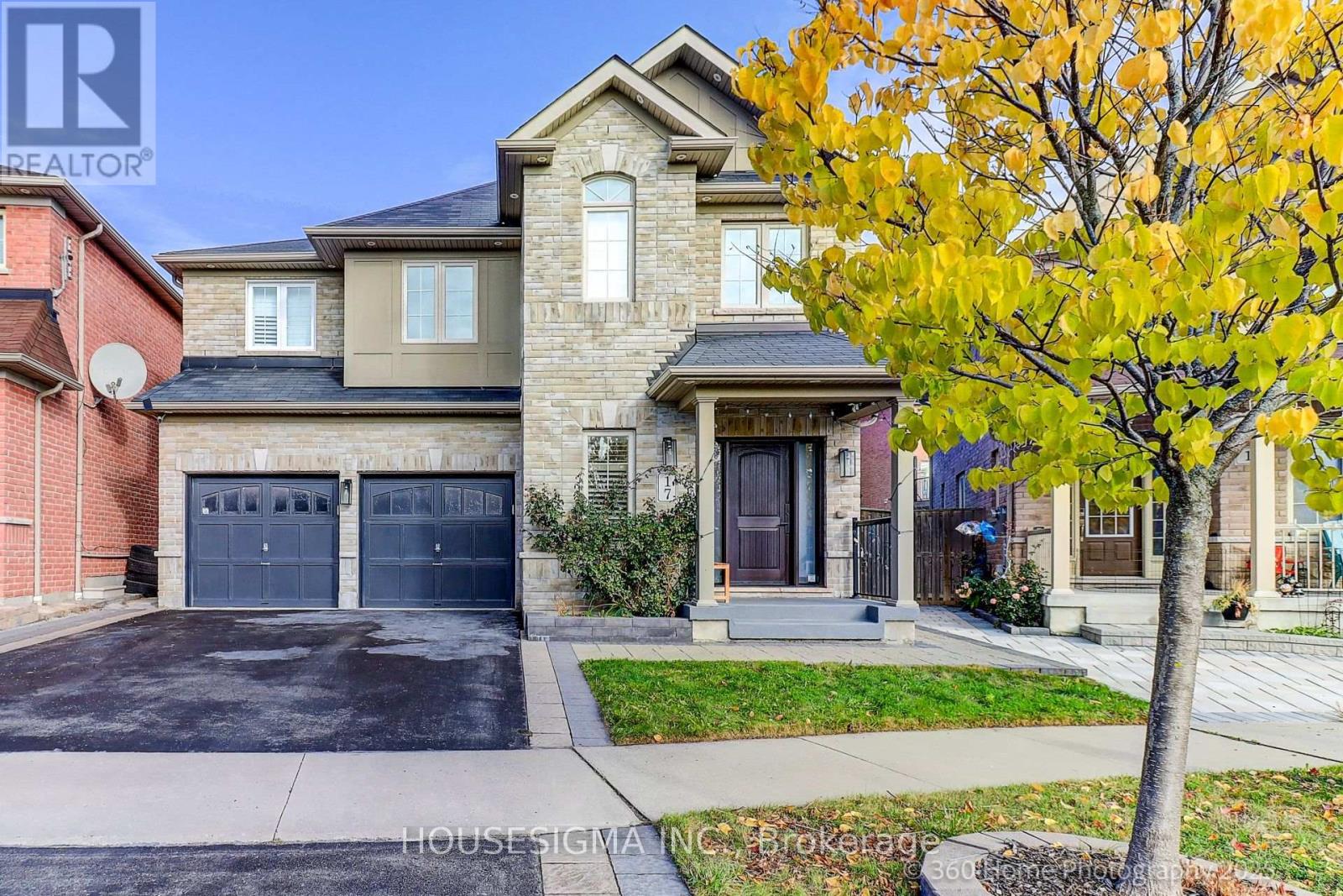 17 Mchugh Road, Ajax, Ontario  L1Z 0M8 - Photo 2 - E12916306