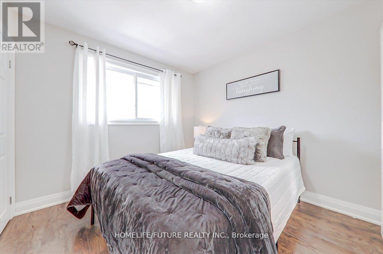 Main - 284 Adelaide Avenue W, Oshawa, Ontario  L1J 2R3 - Photo 3 - E12916342