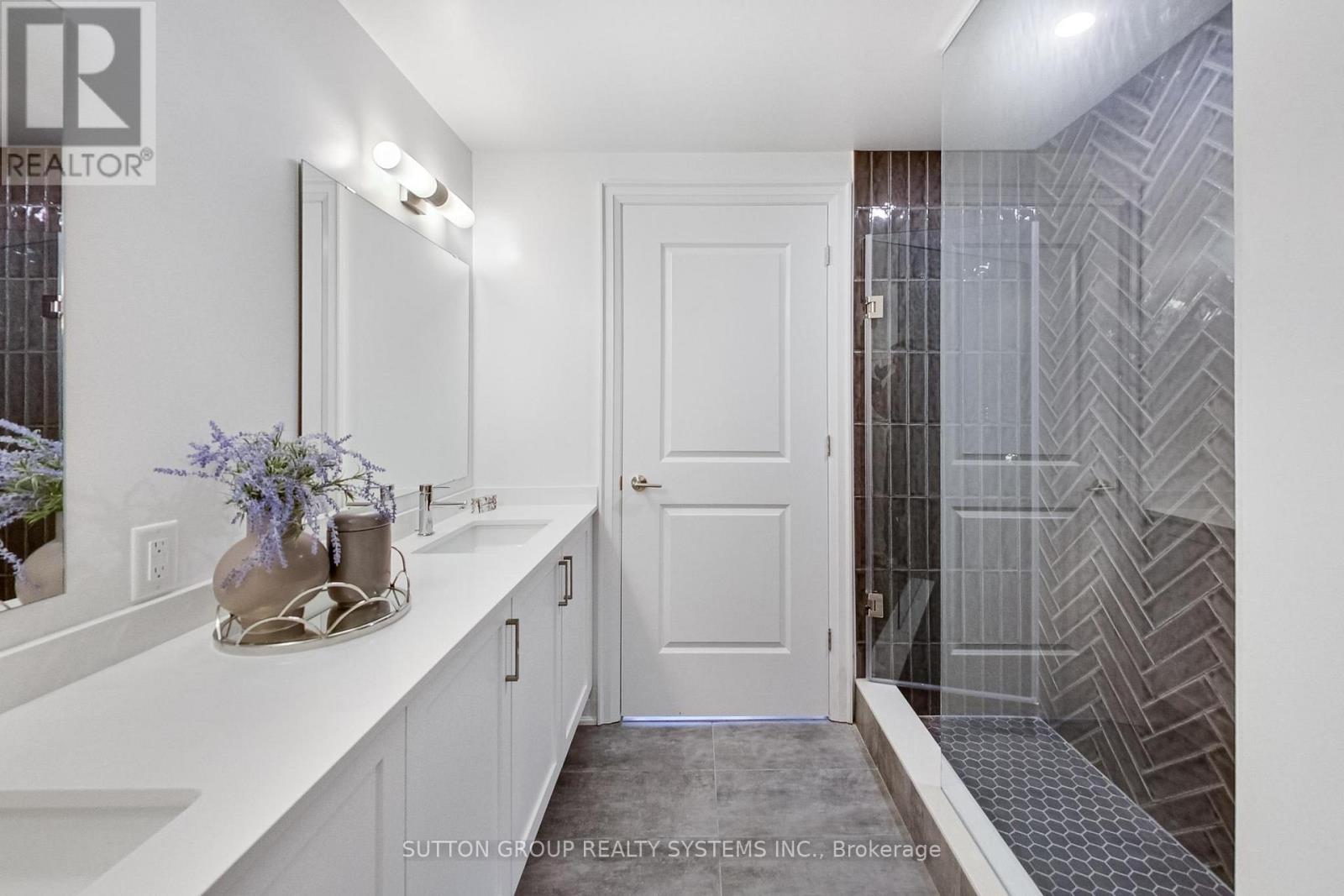 1503 - 20 Gatineau Drive, Vaughan, Ontario L4J 0L2 - Photo 15 - N12916296