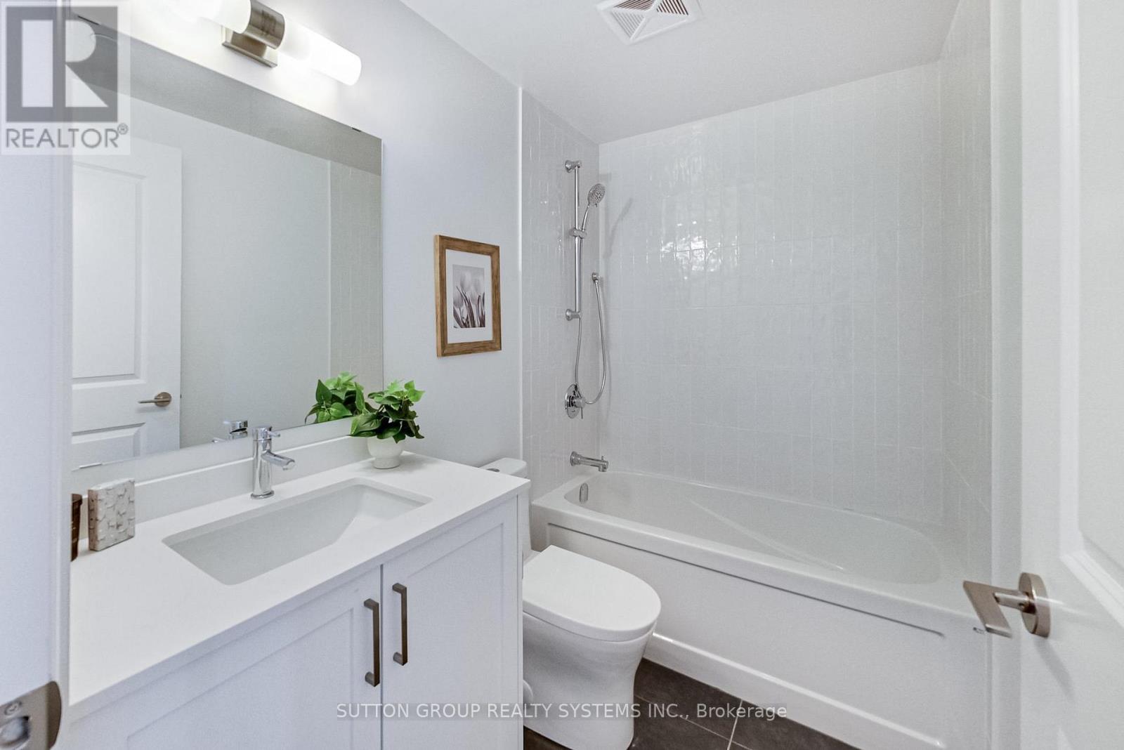 1503 - 20 Gatineau Drive, Vaughan, Ontario L4J 0L2 - Photo 8 - N12916296