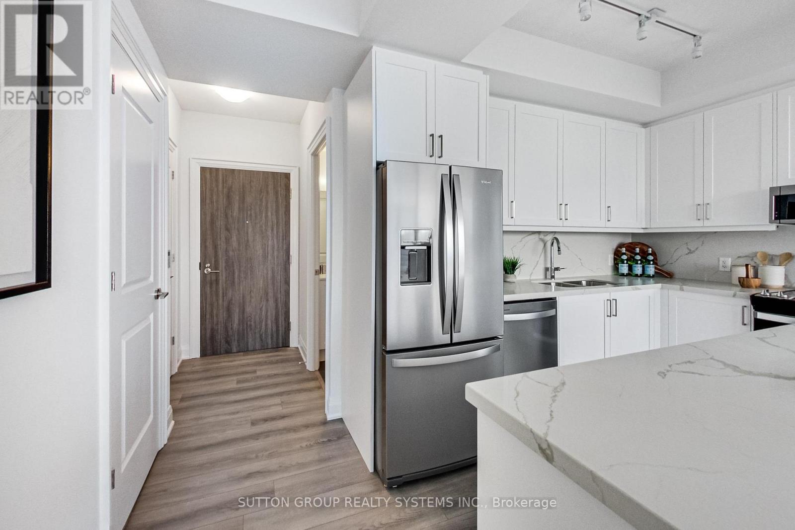 1503 - 20 Gatineau Drive, Vaughan, Ontario L4J 0L2 - Photo 9 - N12916296