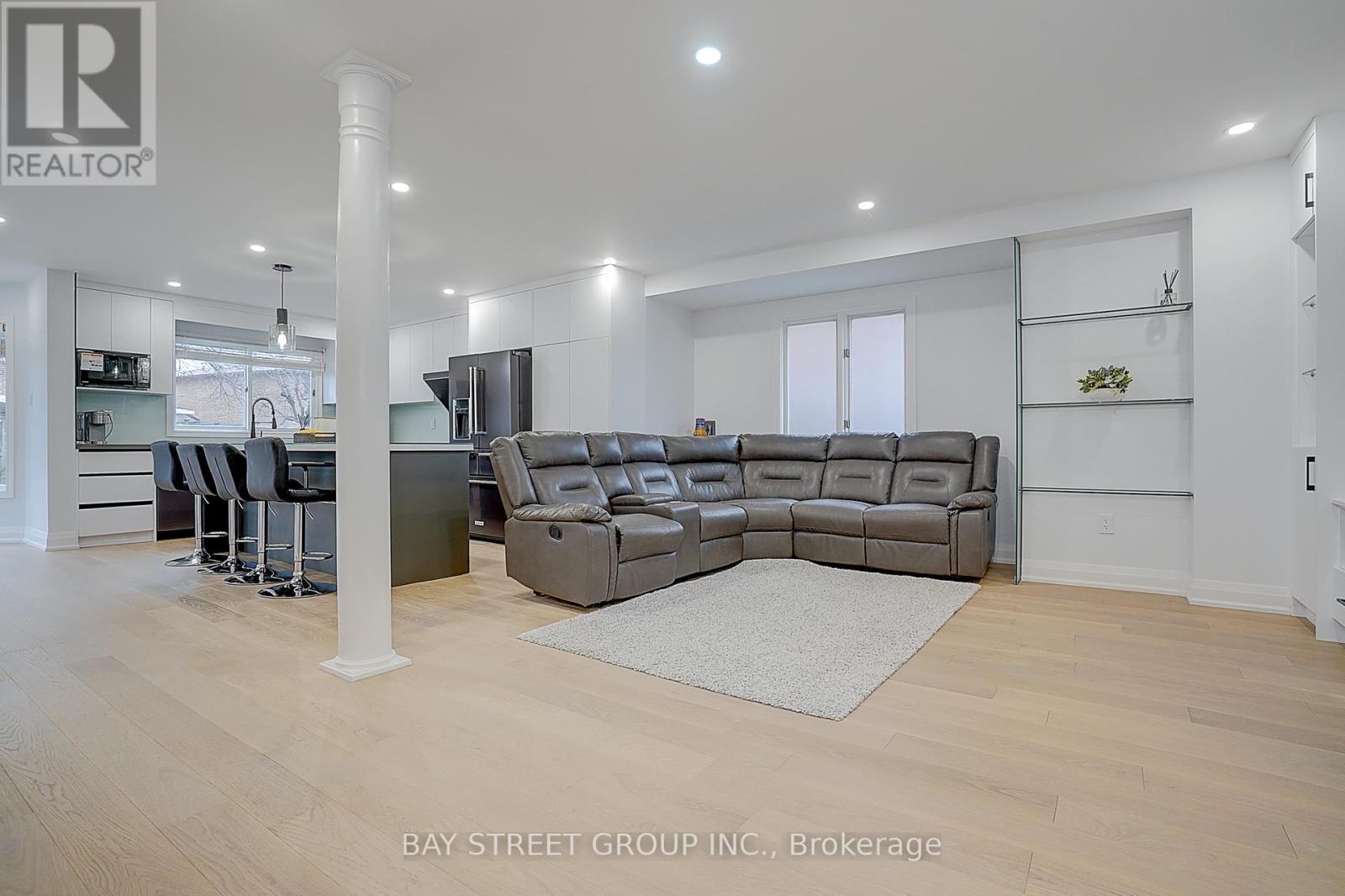 8 Mooreland Court, Markham, Ontario  L3P 7P8 - Photo 14 - N12916336