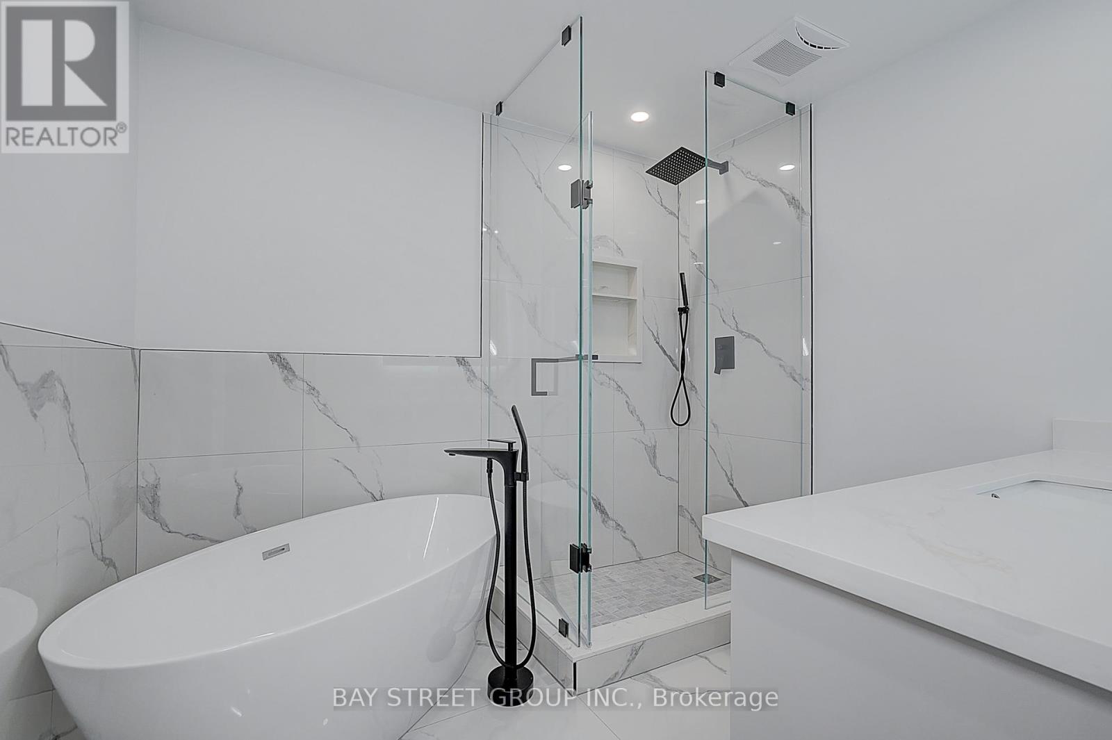 8 Mooreland Court, Markham, Ontario  L3P 7P8 - Photo 30 - N12916336