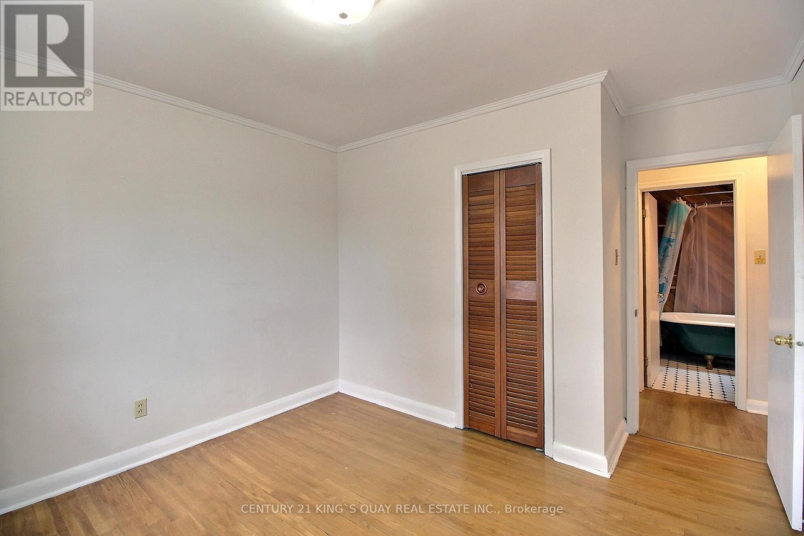 105 Rockport Crescent, Richmond Hill, Ontario  L4C 2M1 - Photo 12 - N12916370