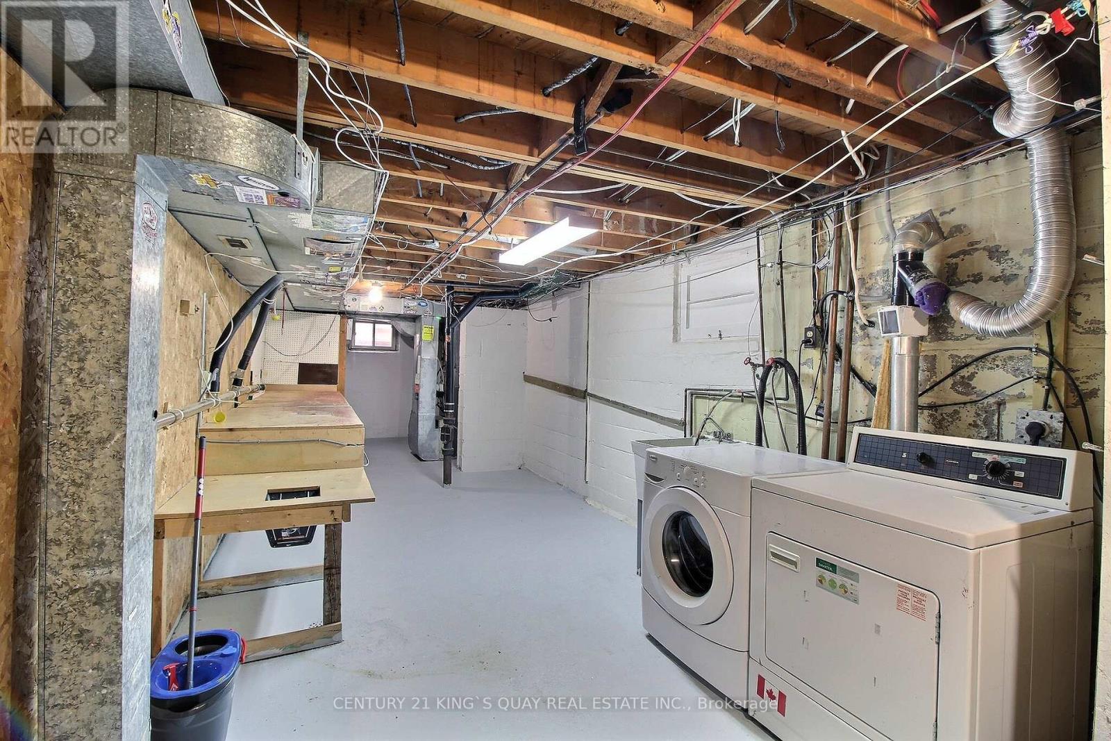 105 Rockport Crescent, Richmond Hill, Ontario  L4C 2M1 - Photo 17 - N12916370