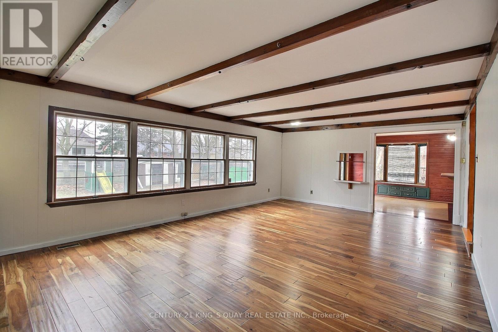 105 Rockport Crescent, Richmond Hill, Ontario  L4C 2M1 - Photo 4 - N12916370