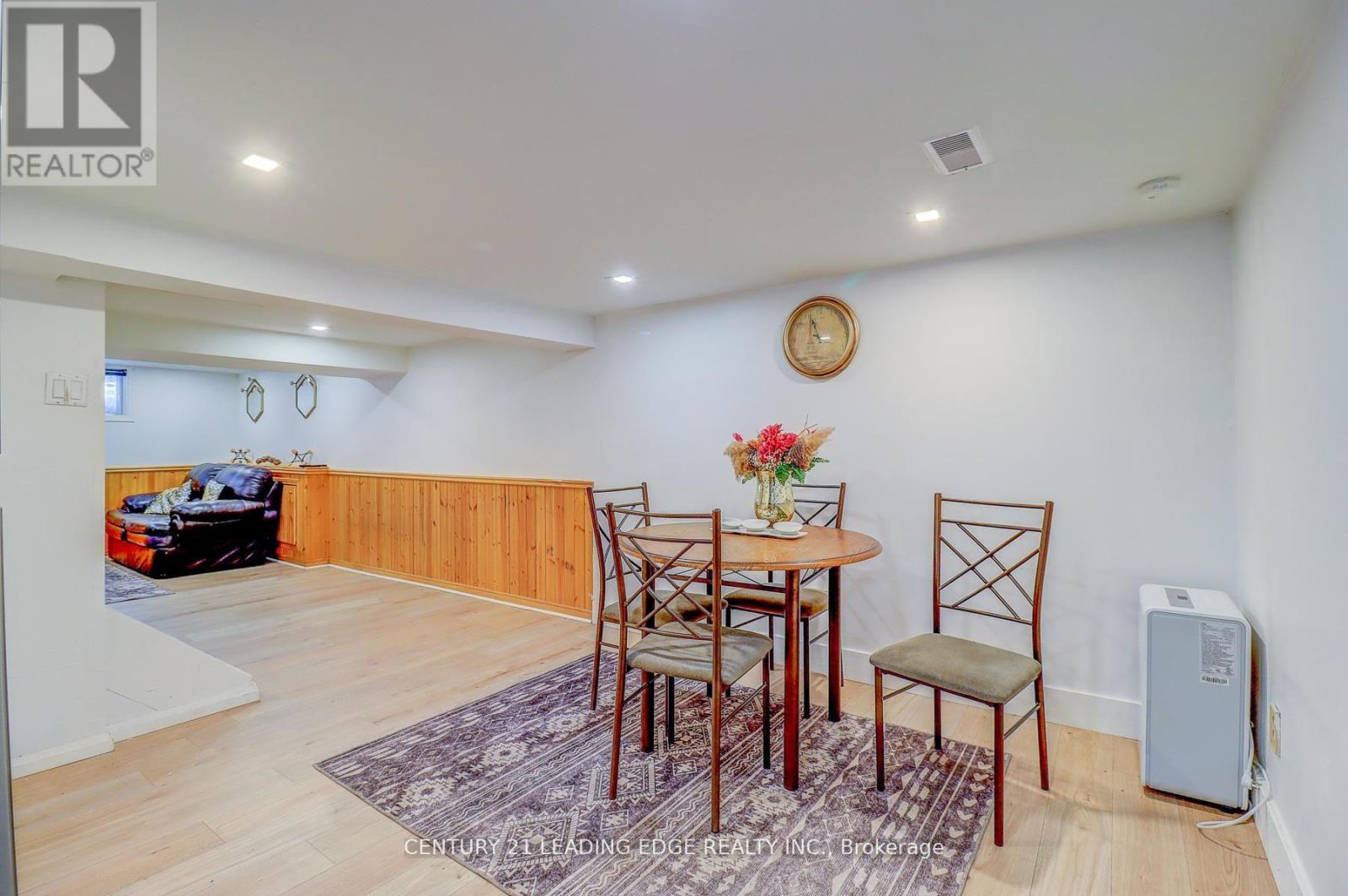 107 Lakeland Crescent, Richmond Hill, Ontario  L4E 3A1 - Photo 31 - N12916394