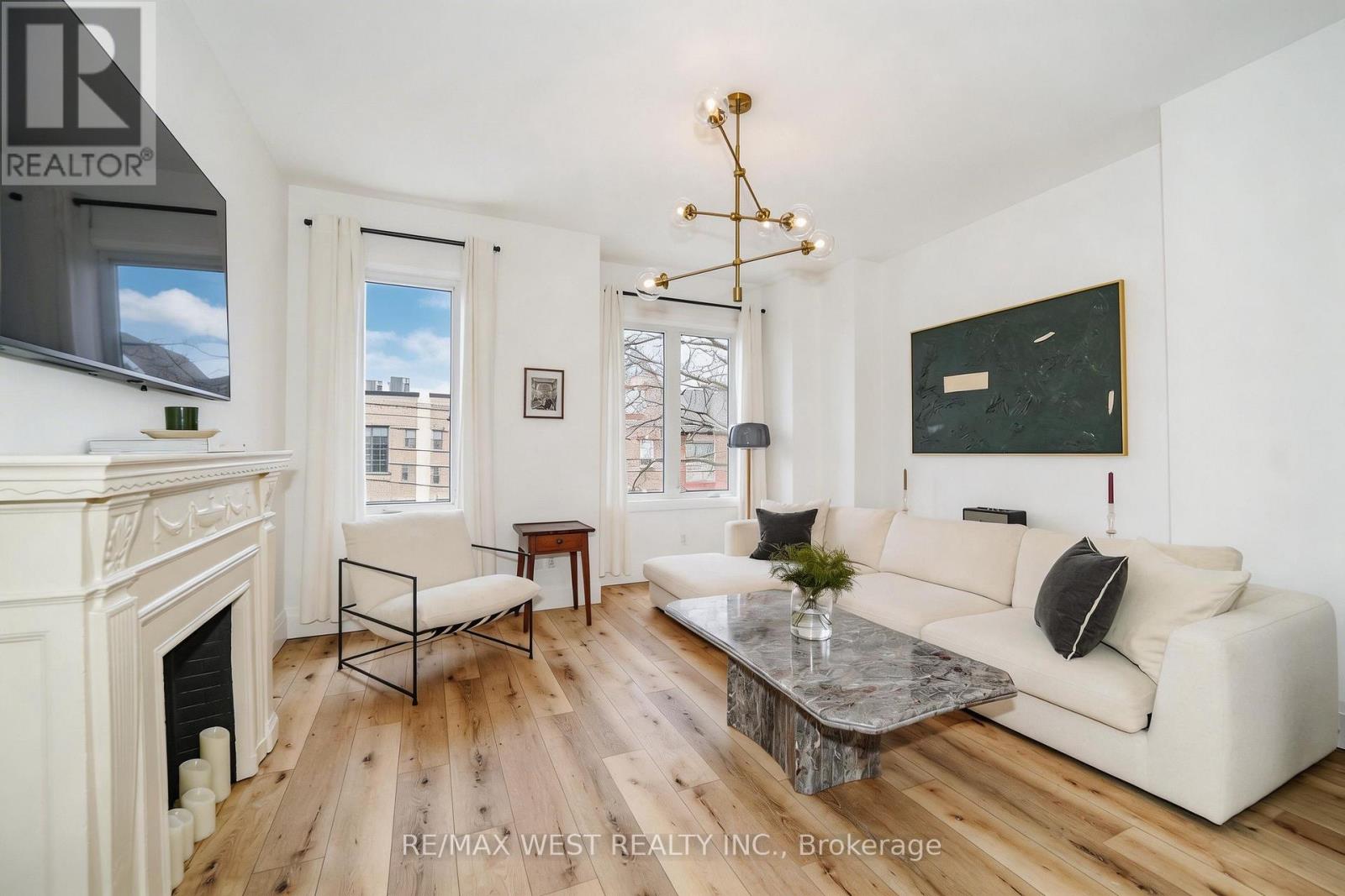 200 Euclid Avenue, Toronto, Ontario  M6J 2J9 - Photo 8 - C12915816